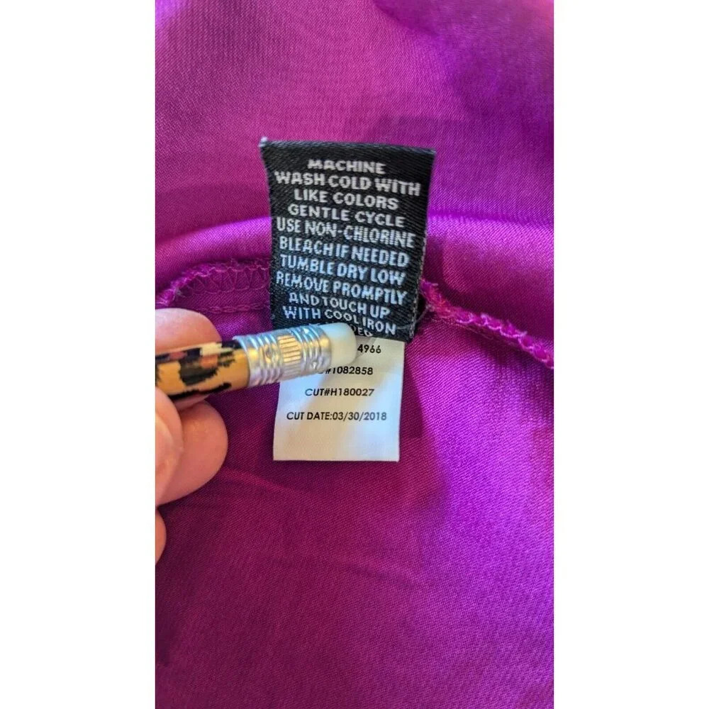 Torrid Sophie Fuchsia Button Loop Silky Tank Top … - image 7